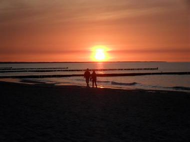 Strandspaziergang am Abend