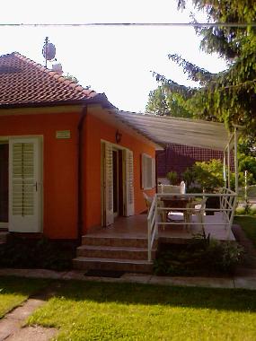 Terrasse mit Gartenm�bel