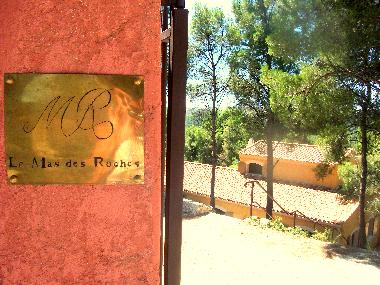 Ferienhaus in VELAUX (Bouches-du-Rh�ne) oder Ferienwohnung oder Ferienhaus