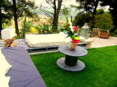 Ferienhaus in VELAUX (Bouches-du-Rh�ne) oder Ferienwohnung oder Ferienhaus