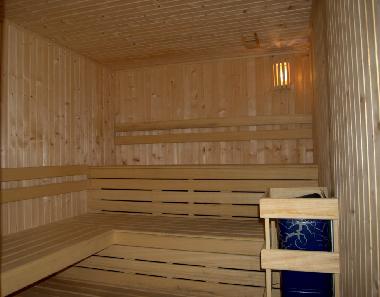 Sauna! Richtig toll wenn man entrscheidet im Winter Urlaub zu machen...hier ist es zwar nie richtig 