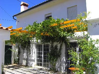 Ferienhaus in Vendas de Maria - Ma��s de D. Maria (Pinhal Interior Norte) oder Ferienwohnung oder Ferienhaus