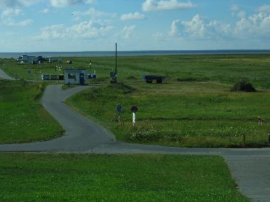 Zum Hafen und Strand