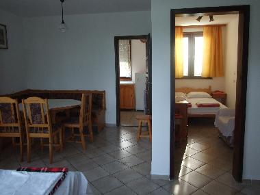 Wohnzimmer und Schlafzimmer