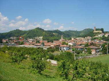 Corneliano d'Alba Hills