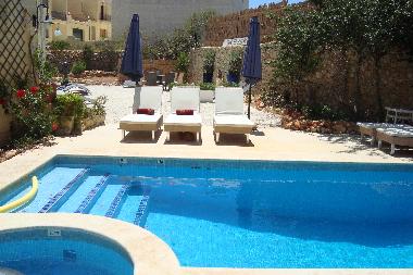 Pension in Qala (Malta) oder Ferienwohnung oder Ferienhaus