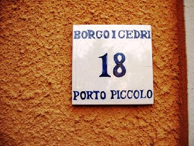 Hausnummer und Lokalit�tsbezeichnung