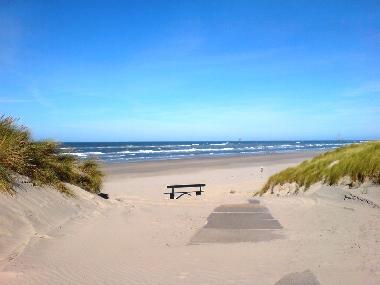 Vom Amelander Paradijs bis zum Strand sind es nur 800 m 
