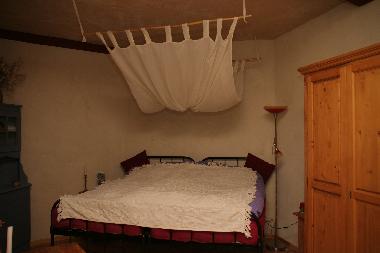 Ein Schlafzimmer (Scheune)