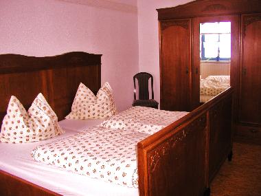Schlafzimmer Fewo Bauernzimmer