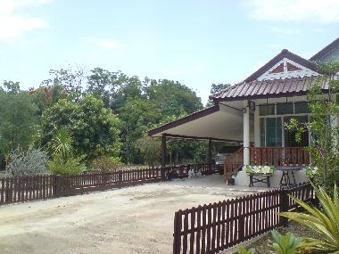 Ferienhaus in Amphoe Doem Bang Nang Buat (Suphan Buri) oder Ferienwohnung oder Ferienhaus