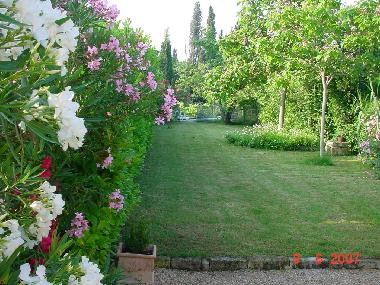 Ferienhaus in St. Etienne du Gr�s (Bouches-du-Rh�ne) oder Ferienwohnung oder Ferienhaus