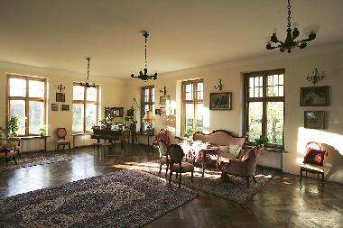 Schloss / Burg in Nawino (Zachodniopomorskie) oder Ferienwohnung oder Ferienhaus