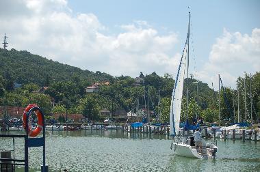 Malerischer Yachthafen Mariaf�rd�