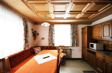 Wohnk�che - kitchen with dining area