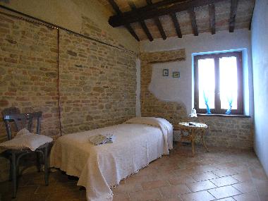 Ferienhaus in Fratte Rosa (Pesaro e Urbino) oder Ferienwohnung oder Ferienhaus