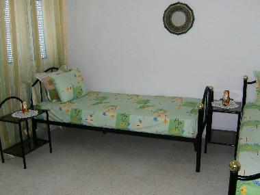 Schlafzimmer, 3 Betten