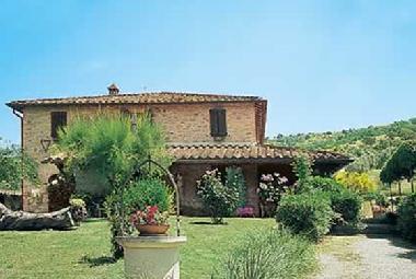 Ferienwohnung in CASALINI-PANICALE (Perugia) oder Ferienwohnung oder Ferienhaus