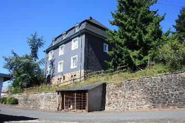 Villa in Weinsheim-Gondelsheim (Eifel - Ahr) oder Ferienwohnung oder Ferienhaus