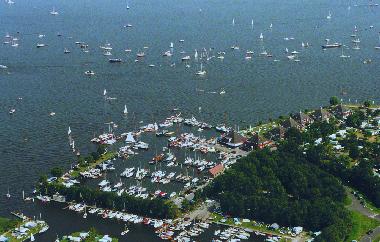 Boot in Offingawier/Sneek (Friesland) oder Ferienwohnung oder Ferienhaus