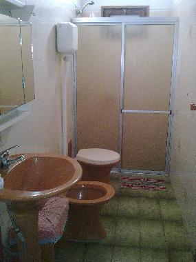 Ferienhaus in +++ (Rocha) oder Ferienwohnung oder Ferienhaus