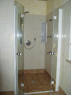 Ferienhaus in Zarrentin OT Neuhof (Mecklenburg-Schwerin) oder Ferienwohnung oder Ferienhaus