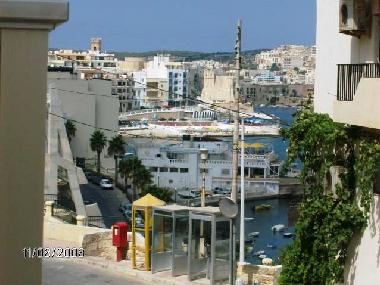 seitlicher Meerblick aus der Balkon