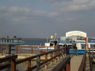 Anlegestelle  G�hren-Lebbin - Fahrt �ber die Seenplatte