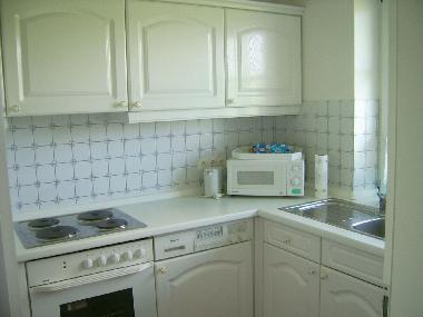 Doe komplett eingerichtete K�che