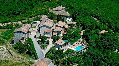 Villa in Spoleto (Perugia) oder Ferienwohnung oder Ferienhaus