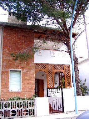 Ferienwohnung in CALA GONONE (Nuoro) oder Ferienwohnung oder Ferienhaus