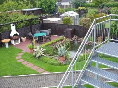 Blick von der Loggia in den Garten