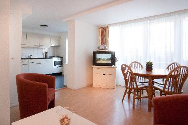Wohnzimmer Parterrewohnung Hausnr. 42
