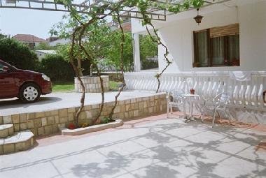 Ferienhaus in Ulcinj (Montenegro) oder Ferienwohnung oder Ferienhaus