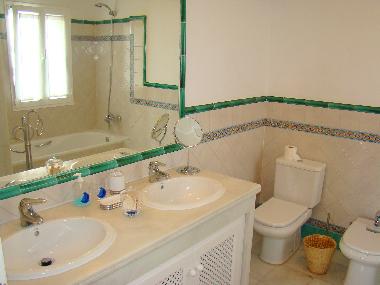 Ferienwohnung in Bahia de Casares (M�laga) oder Ferienwohnung oder Ferienhaus