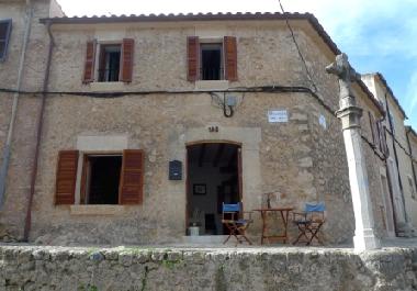 Ferienhaus in Pollena (Mallorca) oder Ferienwohnung oder Ferienhaus