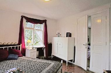 Schlafzimmer im Untergeschoss