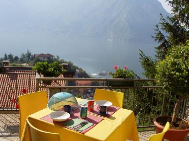 Pension in Lovere Castro (Bergamo) oder Ferienwohnung oder Ferienhaus