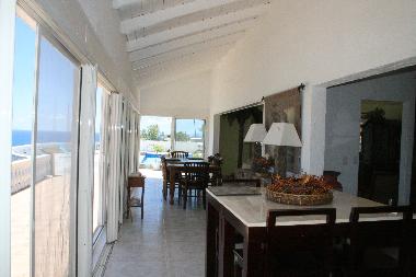 Fruehstuecksecke und Esszimmer in ueberblick