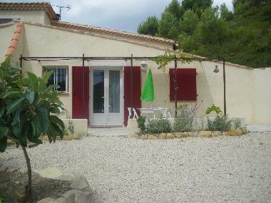 Ferienhaus in AURONS (Bouches-du-Rh�ne) oder Ferienwohnung oder Ferienhaus