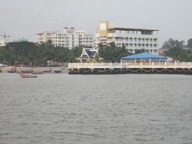 Hotel in Bangsaen (Chon Buri) oder Ferienwohnung oder Ferienhaus