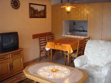 Essecke mit praktischer Durchreiche zur K�che