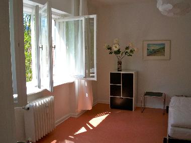 Schlafzimmer mit Doppelbett 160 x 200 cm