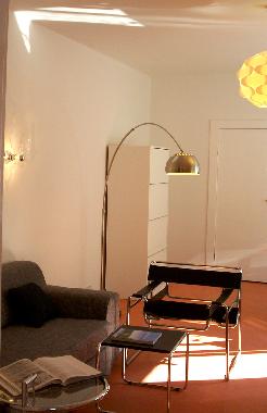Wohnzimmer mit Schlafsofa 140 x 200 cm