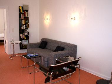 Wohnzimmer mit Schlafsofa 140 x 200 cm