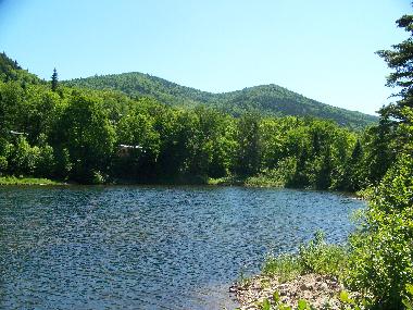 Chalet in Ste-Brigitte-de-Laval (Quebec) oder Ferienwohnung oder Ferienhaus