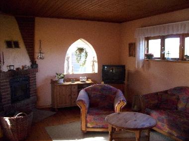 Wohnzimmer mit Kamin