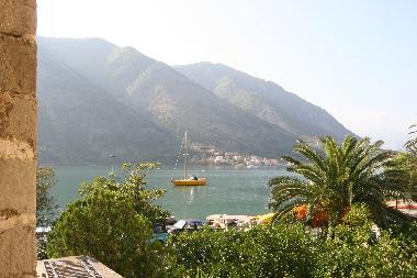 Ferienhaus in Dobrota (Montenegro) oder Ferienwohnung oder Ferienhaus
