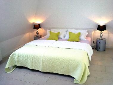 Doppelzimmer 1 - hier l�sst sich prima schlafen. Doppelbett 180x200cm