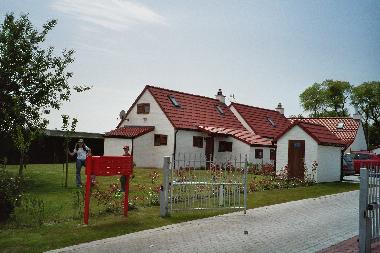 Fischerhaus Cindy mit Parkeingang